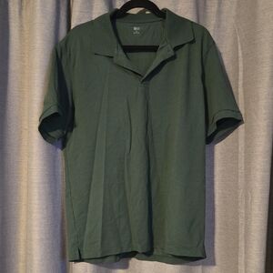 Uniqlo Men's Dark Green Polo Shirt